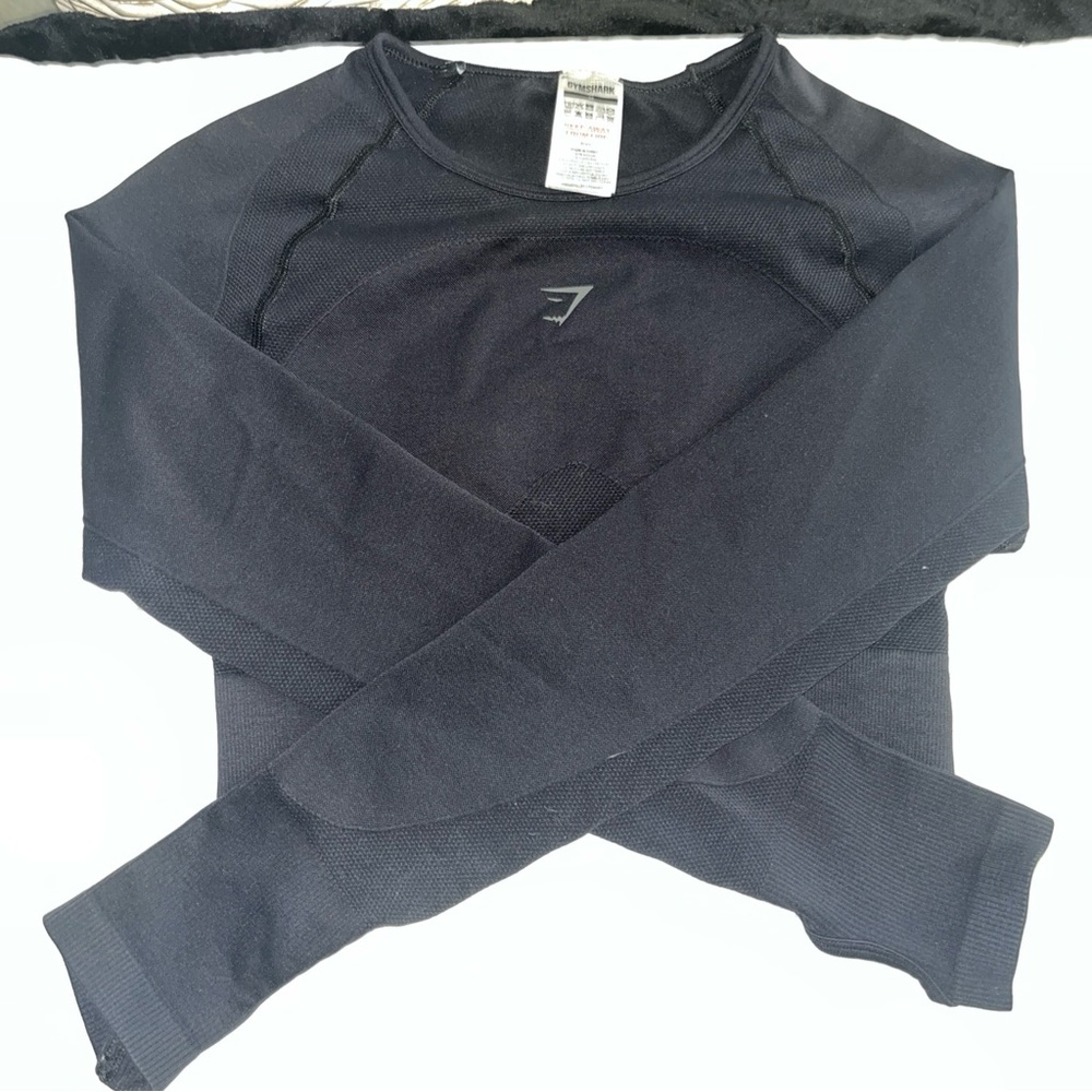Gymshark Black Crop Fitted Long Sleeve Hoodie